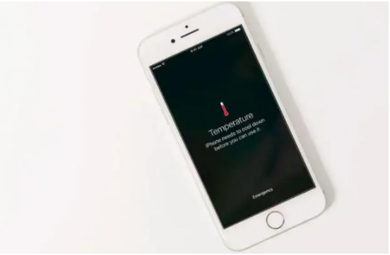 西双版纳苹果手机维修分享iPhone 手机发热如何快速降温 